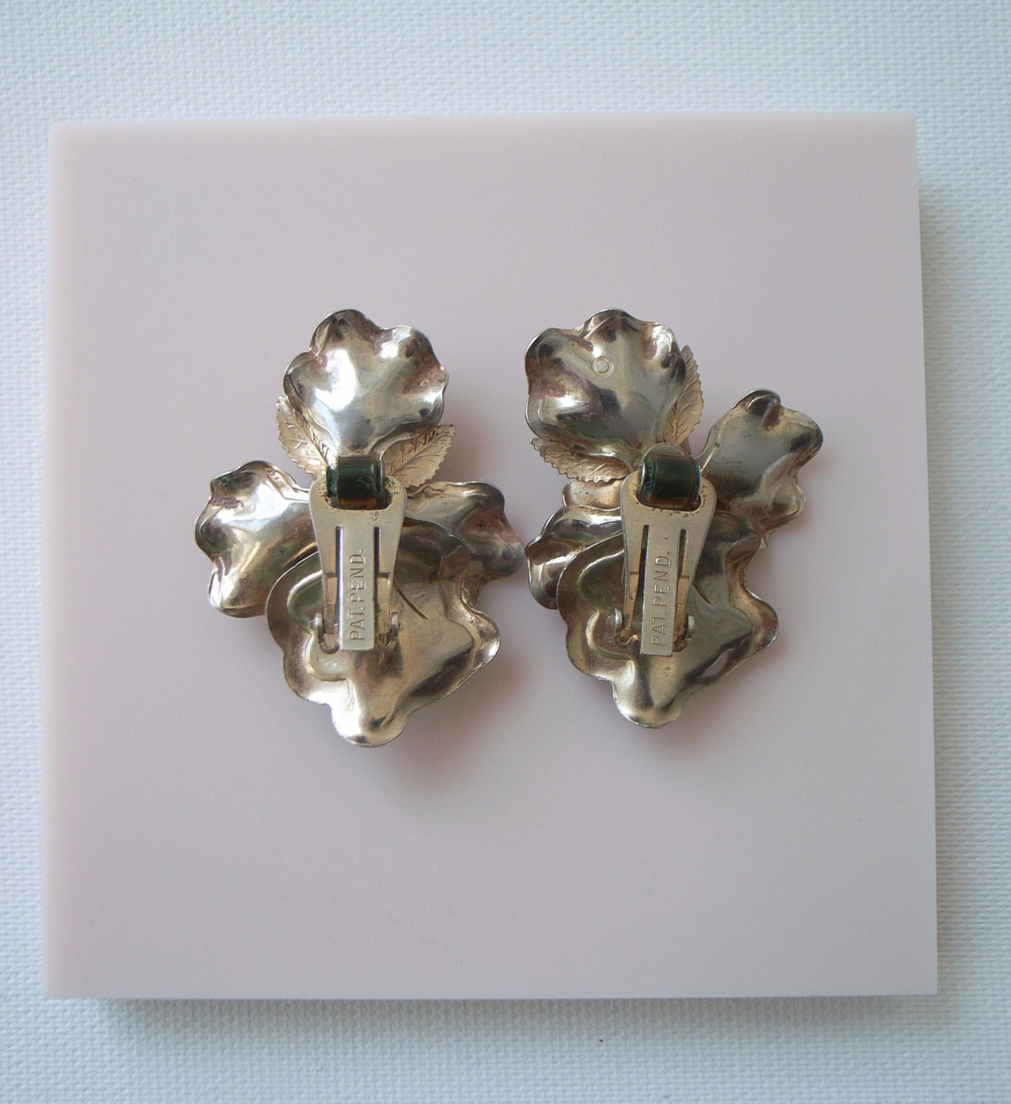 Lucy & Matilda.-Vintage white rose earrings