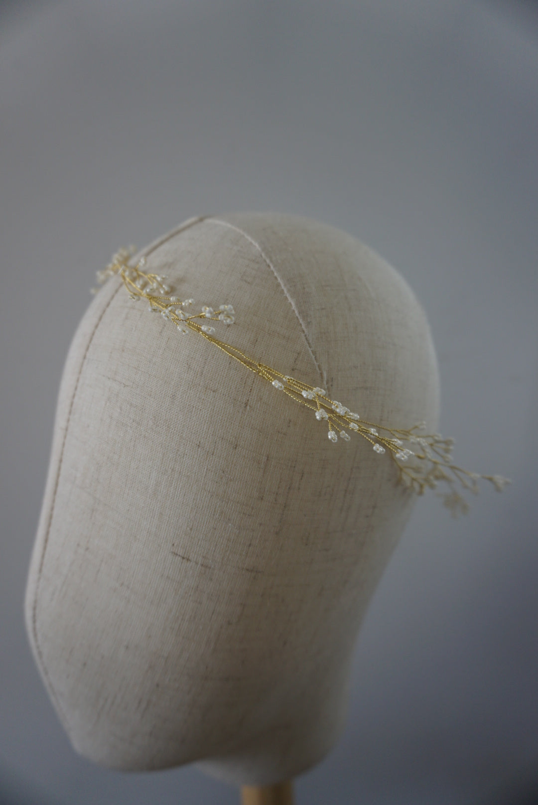 -028/Wire bead head accessories