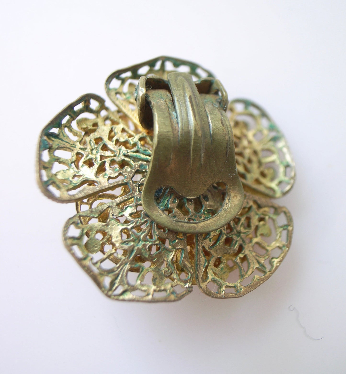 Lucy &amp; Matilda.-Vintage beautiful filigree flower earrings