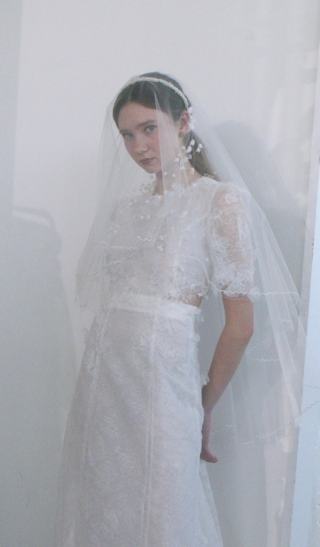 Chain Stitch Middle Veil