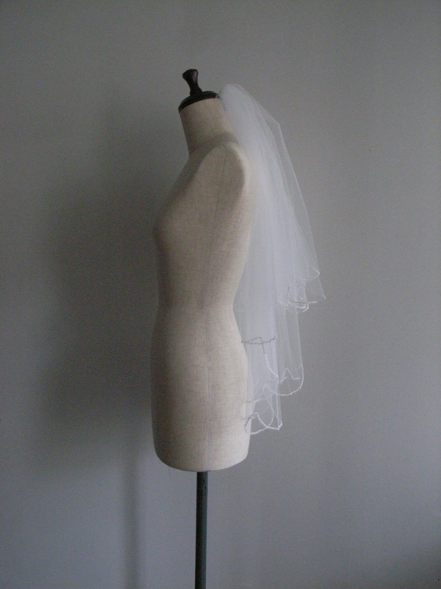 Wave Chain Stitch Short Veil
